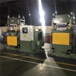 Hidraulički štampu za izradu kočnih ploča