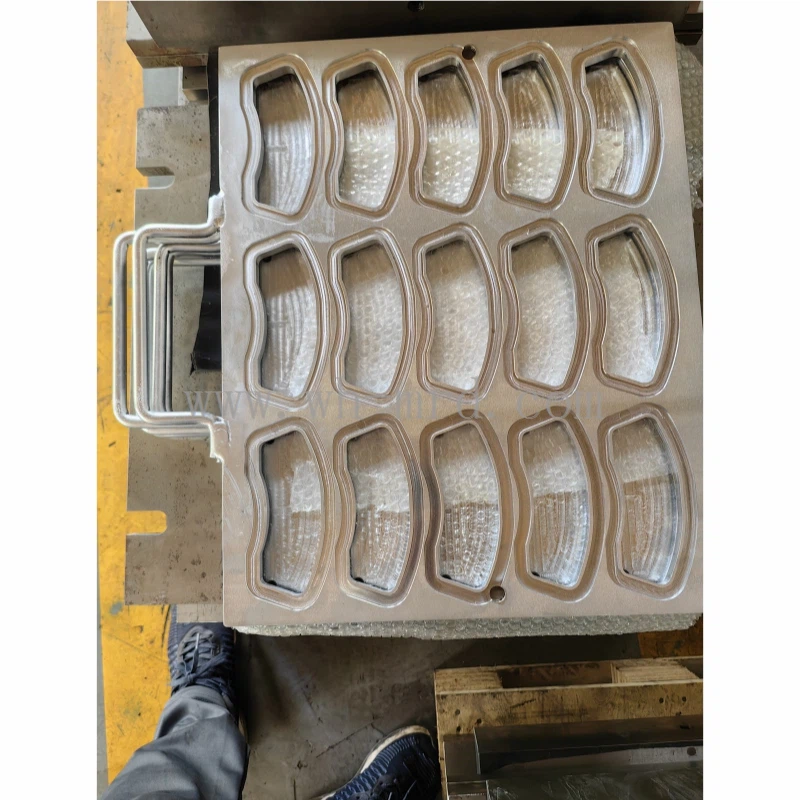 Vulkaniziranje kalupa za kočnicu